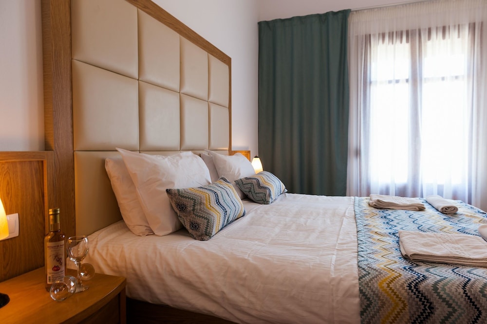 Pallazzo Fortezza — Hotel rooms in Rethymnon