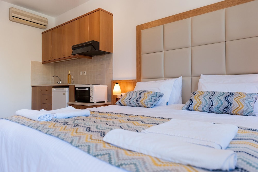 Pallazzo Fortezza — Hotel rooms in Rethymnon