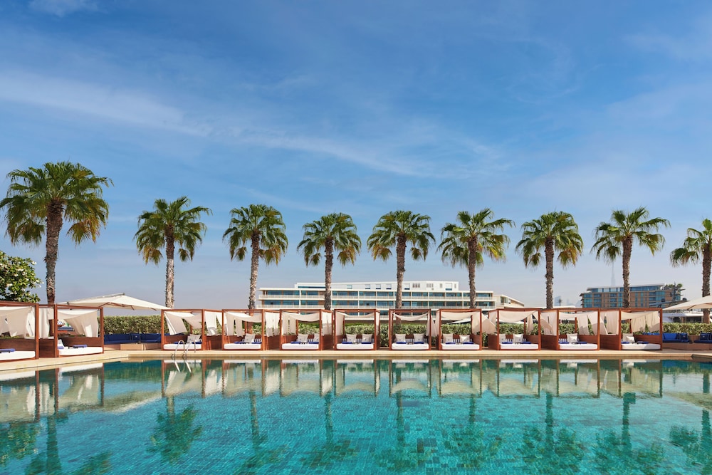 Bvlgari Resort Dubai — Swimming pool in Dubai