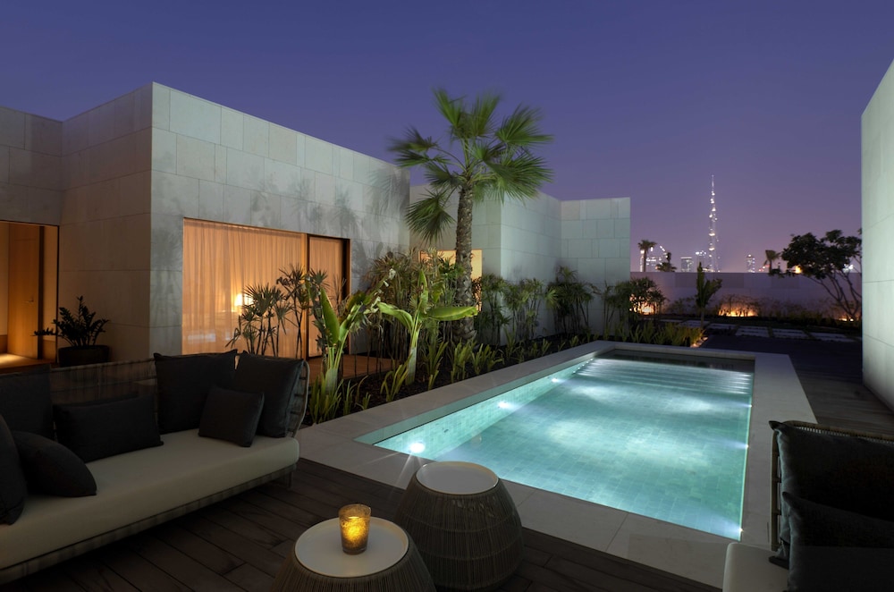 Bvlgari Resort Dubai — Swimming pool in Dubai