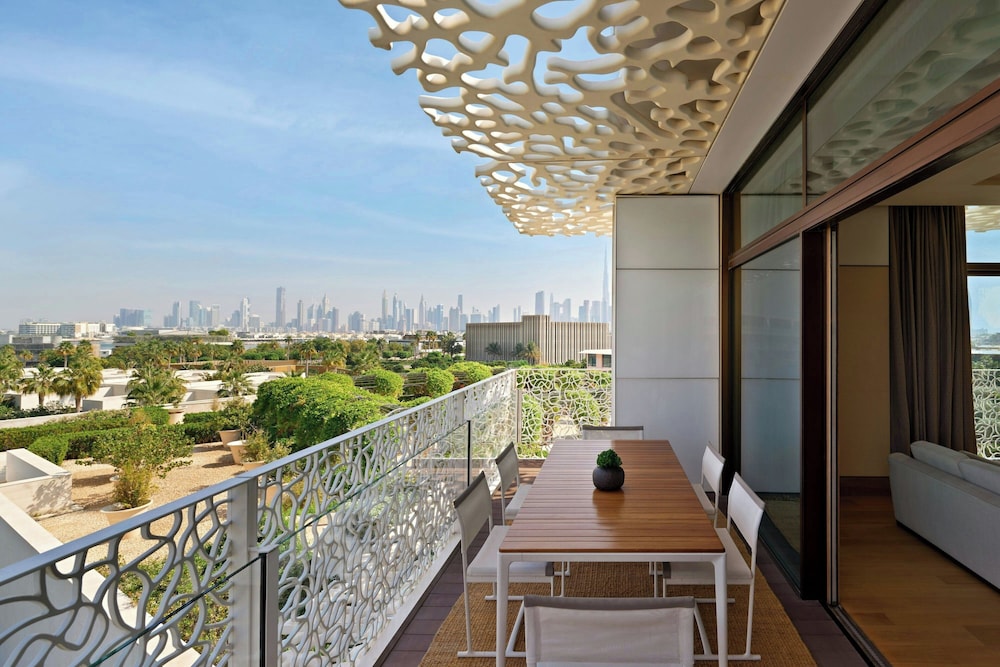 Bvlgari Resort Dubai — Hotel building in Dubai