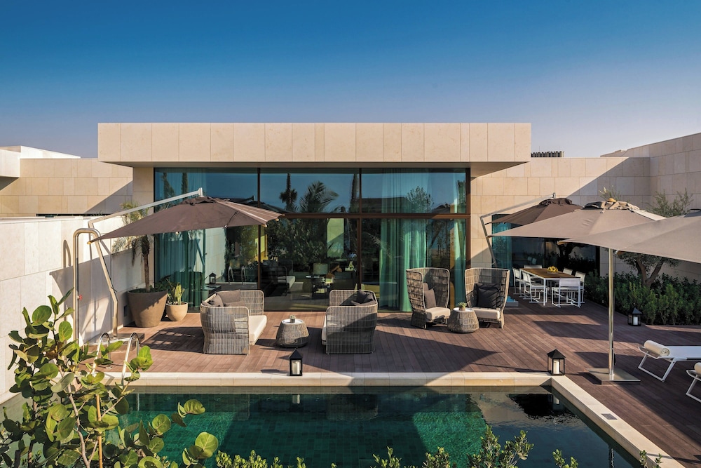Bvlgari Resort Dubai — Hotel building in Dubai