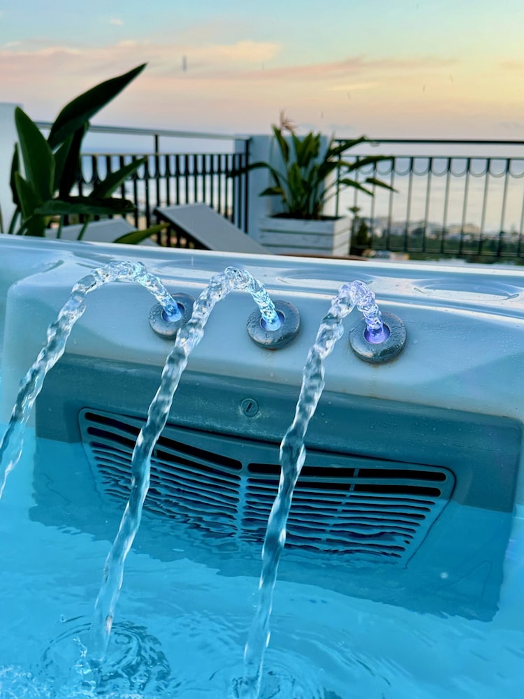 Creta Blue Boutique Hotel — Spa in Hersonissos