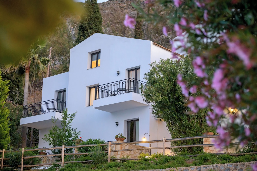 Creta Blue Boutique Hotel — Hotel building in Hersonissos