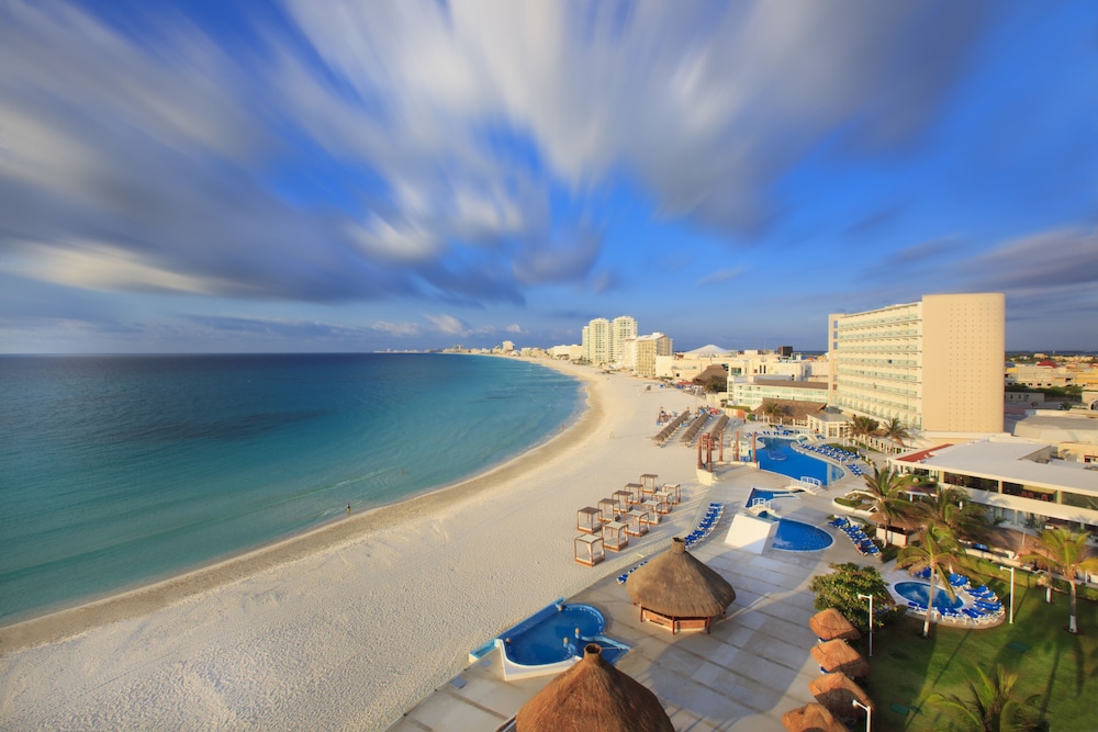 Krystal Cancun All Inclusive — Beach in Cancun, Quintana Roo