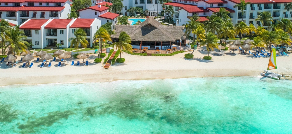 Holiday Inn Club VacationsThe Royal Cancun by IHG - All inclusive — Beach in Cancun, Quintana Roo