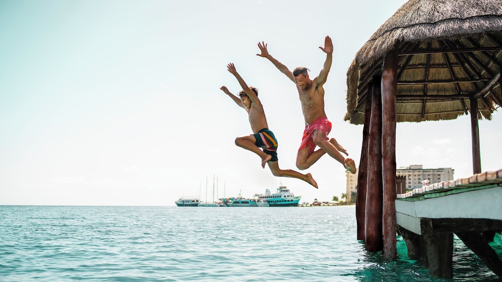 Holiday Inn Club VacationsThe Royal Cancun by IHG - All inclusive — Sports & recreation in Cancun, Quintana Roo