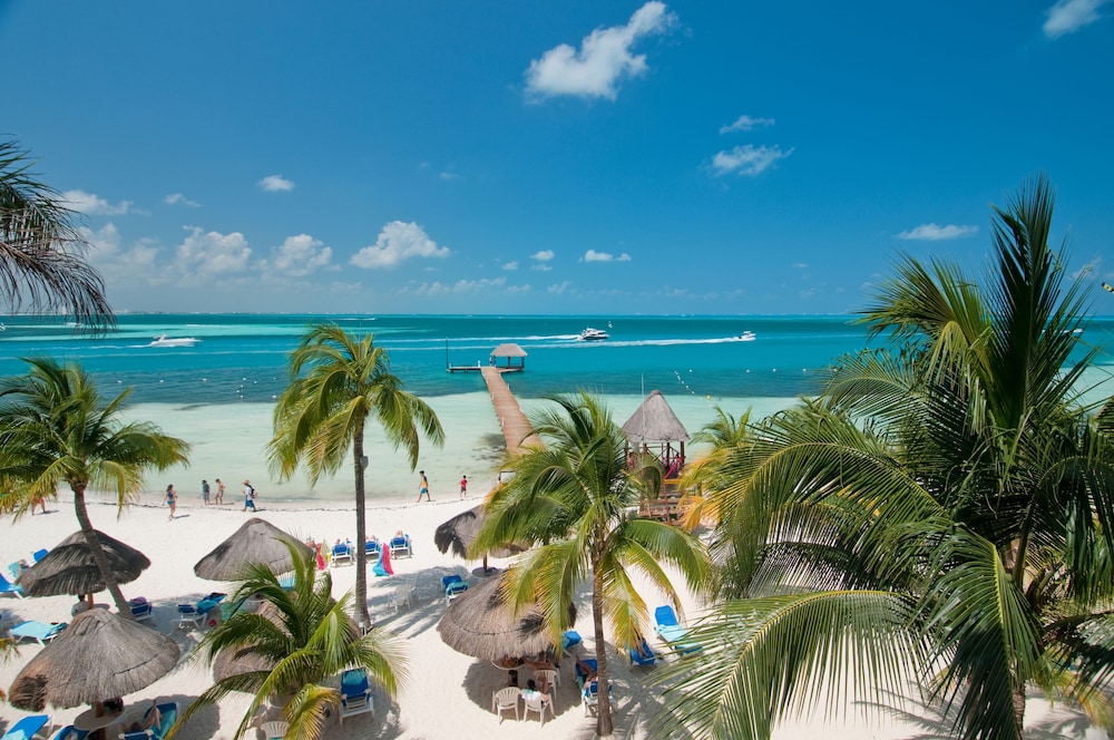 Holiday Inn Club VacationsThe Royal Cancun by IHG - All inclusive — Beach in Cancun, Quintana Roo
