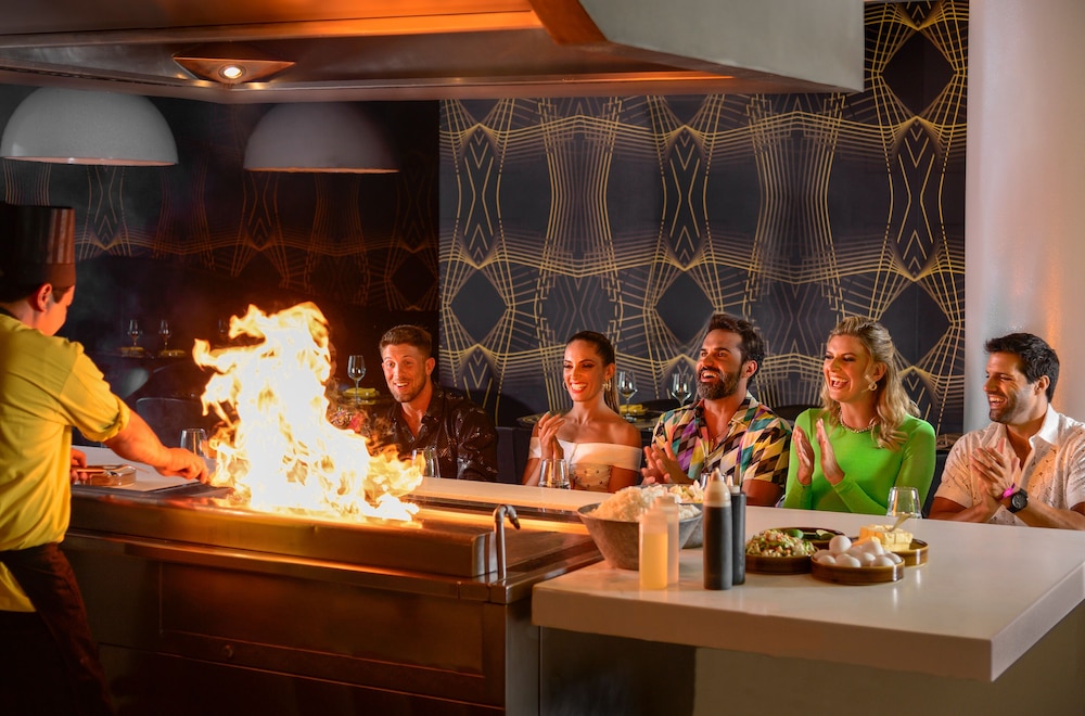 Temptation at The Tower Cancún All Inclusive - Adults Only — Restaurant & bars in Cancun, Quintana Roo