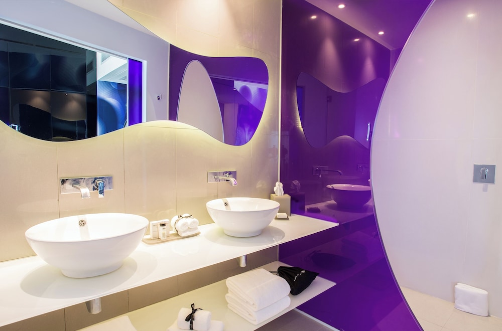 Temptation at The Tower Cancún All Inclusive - Adults Only — Hotel rooms in Cancun, Quintana Roo