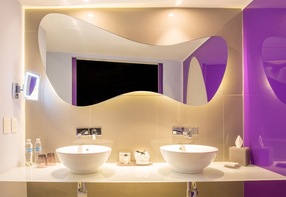 Temptation at The Tower Cancún All Inclusive - Adults Only — Hotel rooms in Cancun, Quintana Roo
