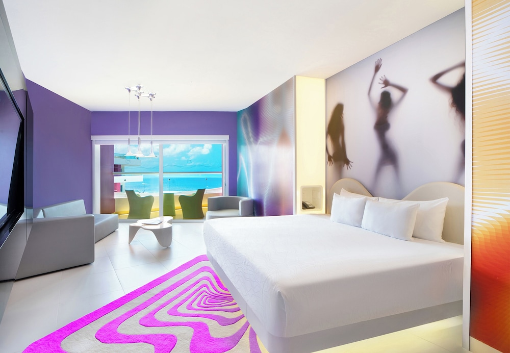 Temptation at The Tower Cancún All Inclusive - Adults Only — Hotel rooms in Cancun, Quintana Roo