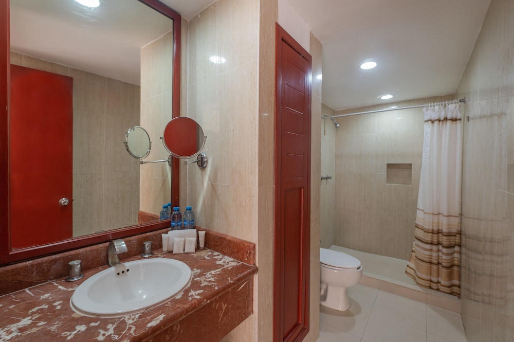 Dos Playas by Faranda All Inclusive — Hotel rooms in Cancun, Quintana Roo