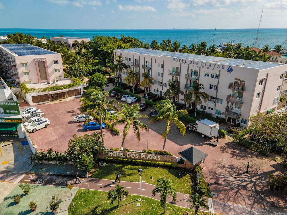 Dos Playas by Faranda All Inclusive — Hotel building in Cancun, Quintana Roo