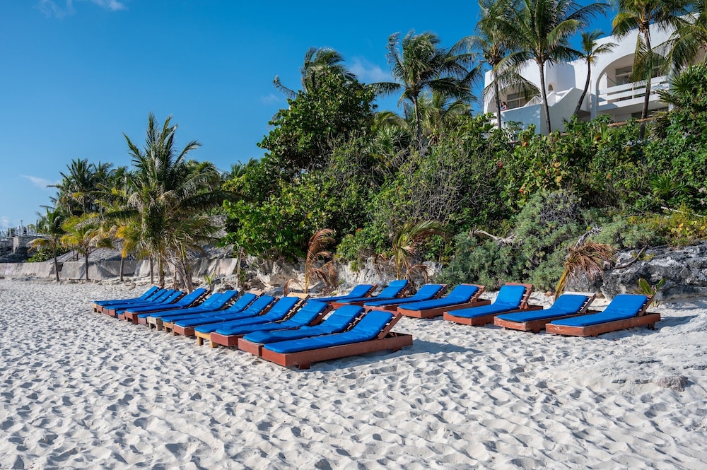 Dos Playas by Faranda All Inclusive — Beach in Cancun, Quintana Roo