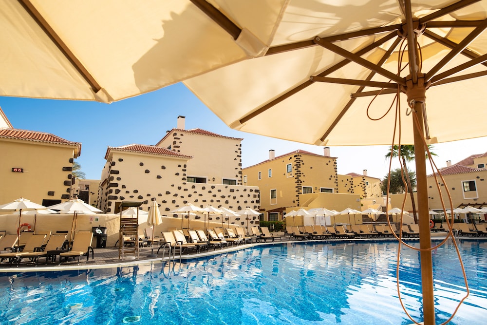 GF Isabel — Swimming pool in Costa Adeje, Canary Islands