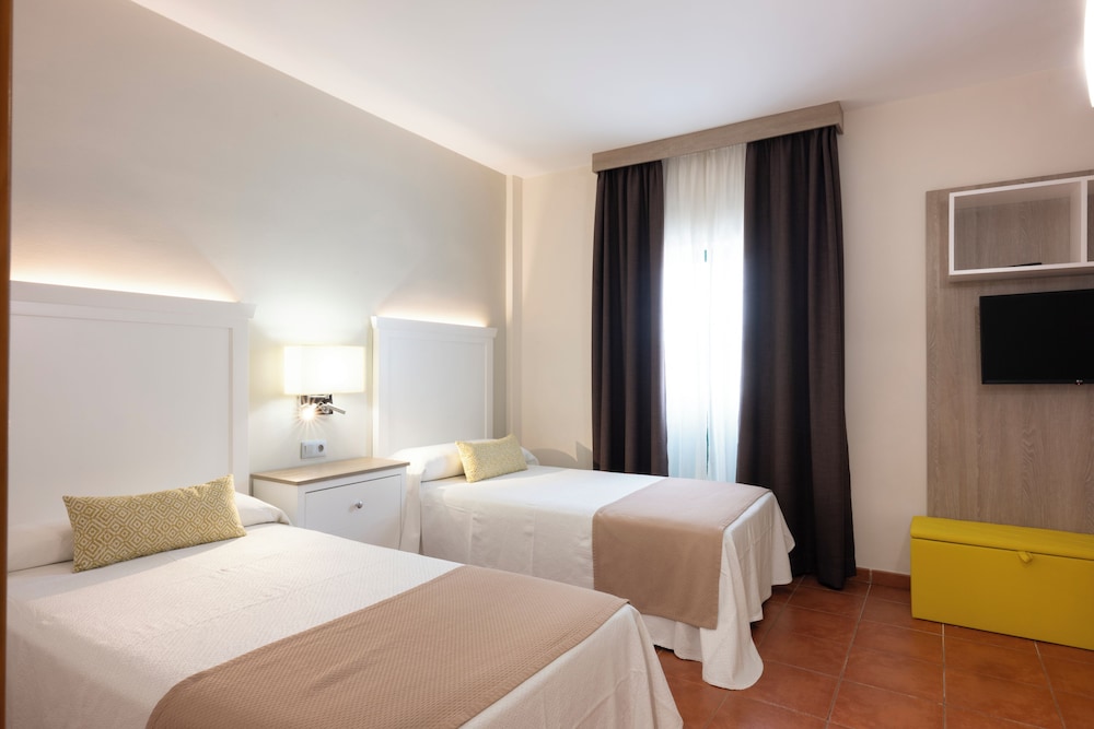GF Isabel — Hotel rooms in Costa Adeje, Canary Islands