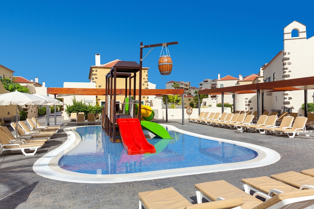 GF Isabel — Swimming pool in Costa Adeje, Canary Islands