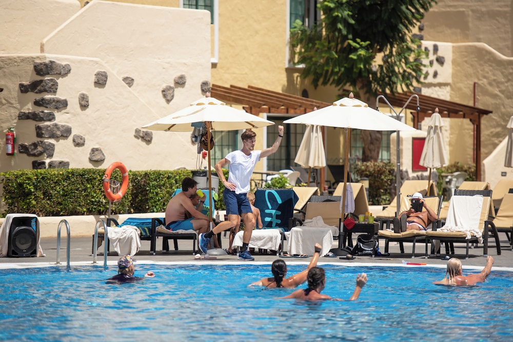 GF Isabel — Swimming pool in Costa Adeje, Canary Islands