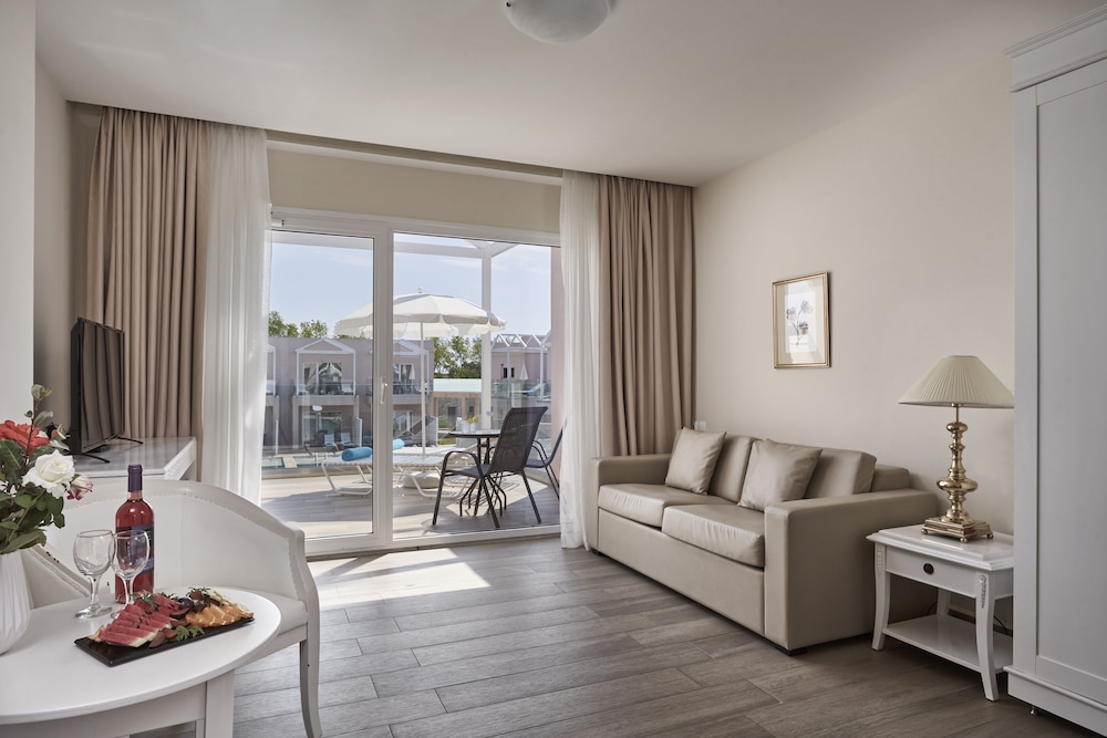 Sandy Villas Resort by Rizos Resorts - All inclusive — Hotel rooms in Lefkimmi (Corfu), Ionian Islands