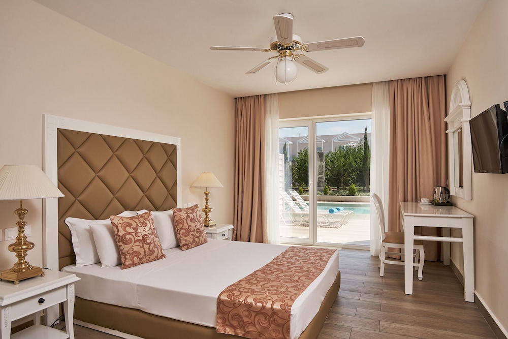 Sandy Villas Resort by Rizos Resorts - All inclusive — Hotel rooms in Lefkimmi (Corfu), Ionian Islands