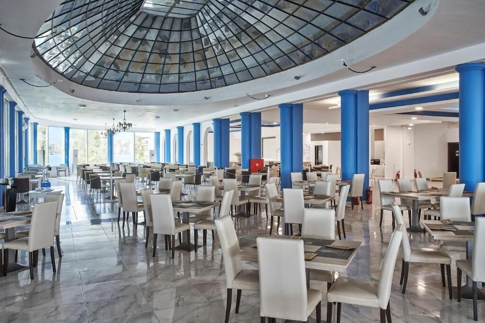 Sandy Villas Resort by Rizos Resorts - All inclusive — Restaurant & bars in Lefkimmi (Corfu), Ionian Islands