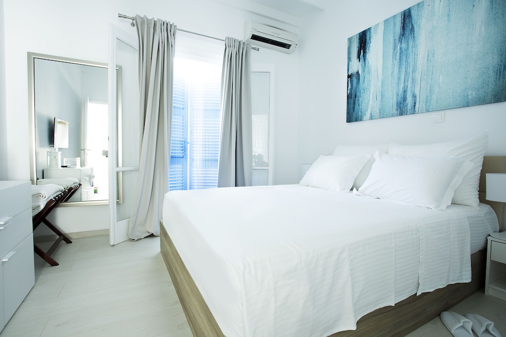 Sun n Chill — Hotel rooms in Lefkimmi (Corfu), Ionian Islands