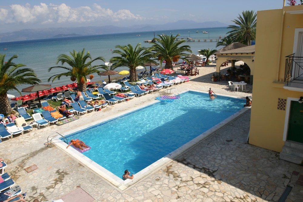 Complex Lemon Grove — Main photo in Lefkimmi (Corfu), Ionian Islands