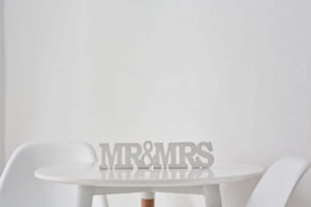 Mr and Mrs White Corfu Couples Retreat Adults Only — Restaurant & bars in Acharavi, Ionian Islands