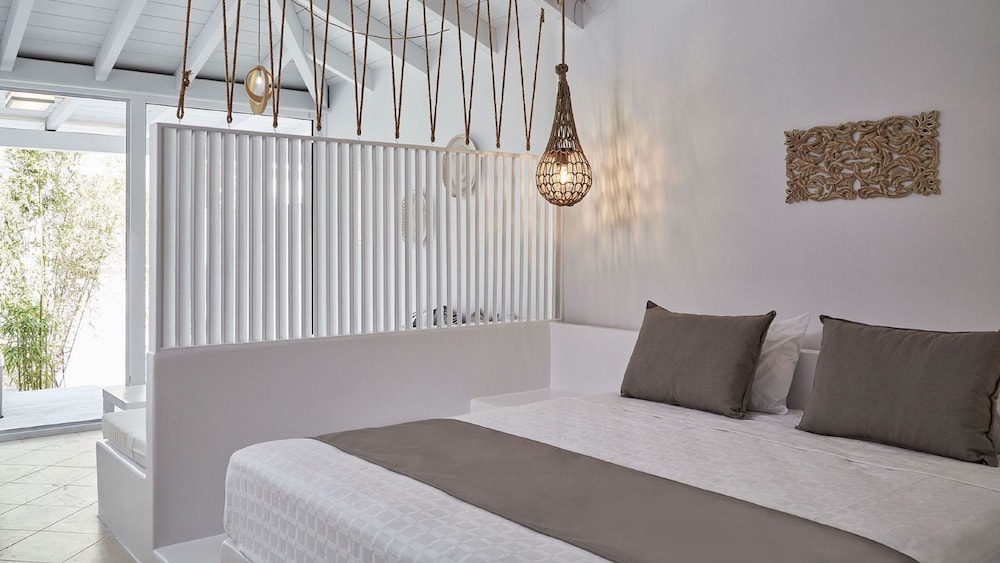 Mr and Mrs White Corfu Couples Retreat Adults Only — Hotel rooms in Acharavi, Ionian Islands