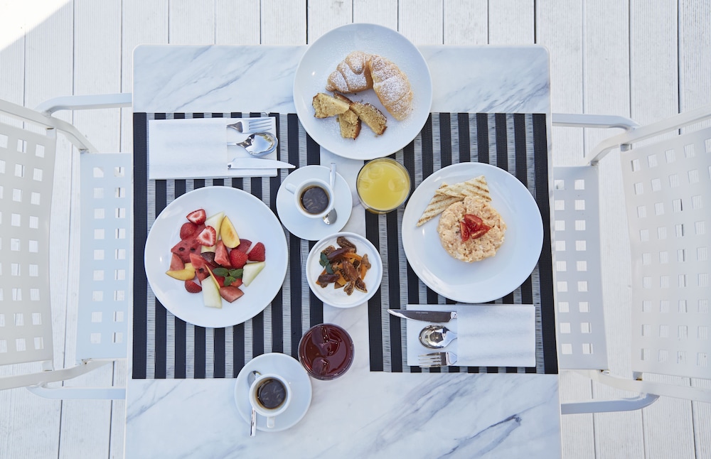 Mr and Mrs White Corfu Couples Retreat Adults Only — Restaurant & bars in Acharavi, Ionian Islands