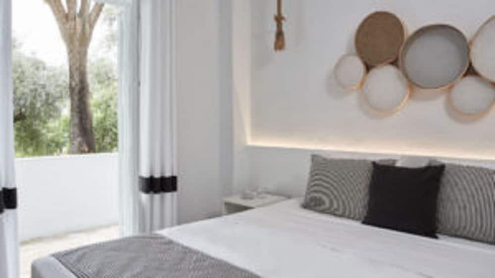 Mr and Mrs White Corfu Couples Retreat Adults Only — Hotel rooms in Acharavi, Ionian Islands