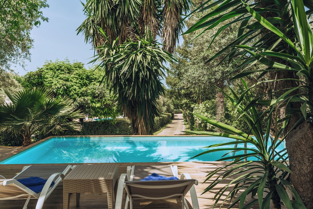 Mr and Mrs White Corfu Couples Retreat Adults Only — Swimming pool in Acharavi, Ionian Islands