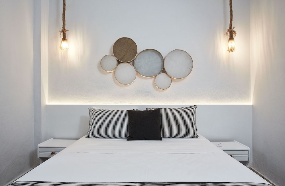 Mr and Mrs White Corfu Couples Retreat Adults Only — Hotel rooms in Acharavi, Ionian Islands