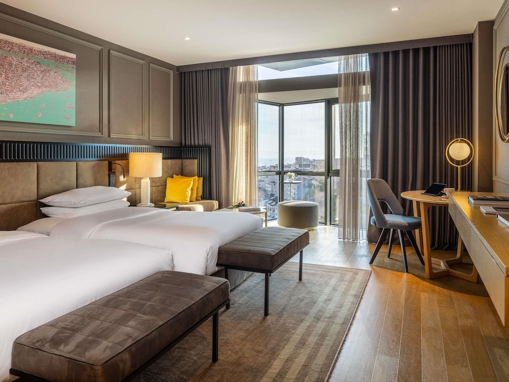 Sofitel Istanbul Taksim — Hotel rooms in Istanbul, Istanbul
