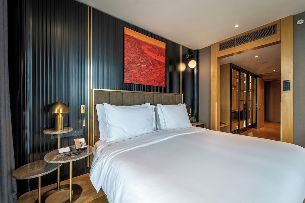 Sofitel Istanbul Taksim — Hotel rooms in Istanbul, Istanbul