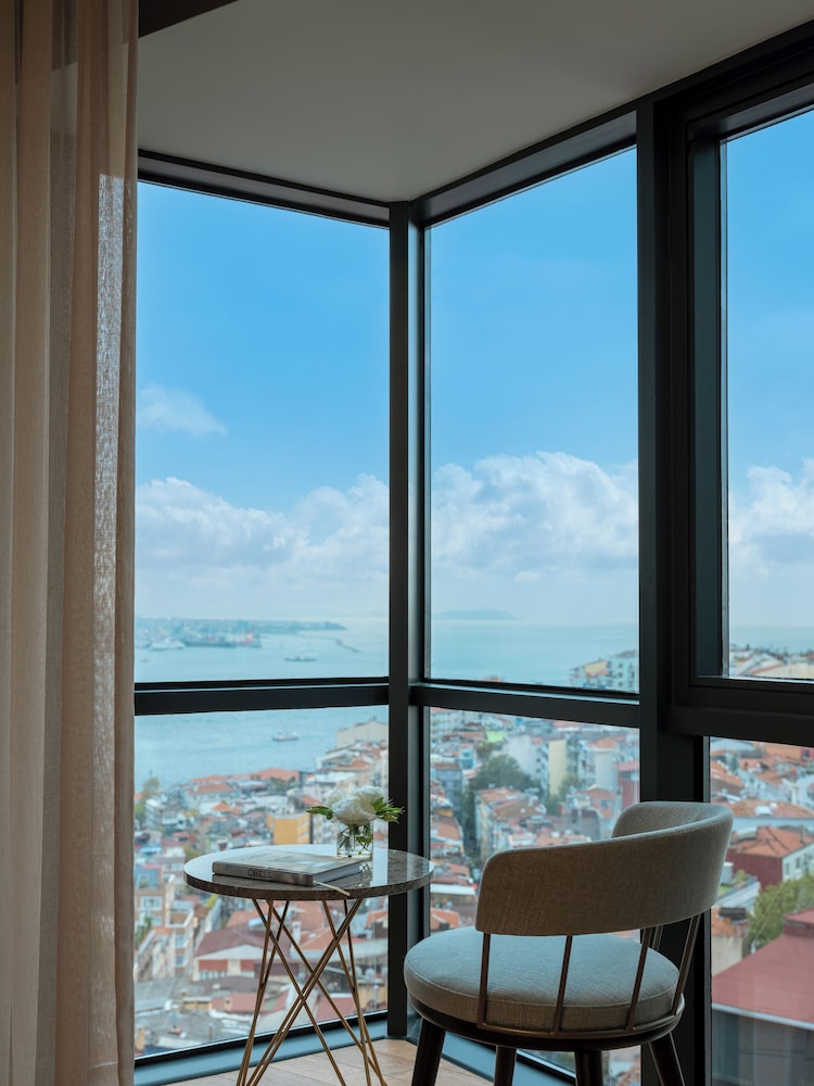 Sofitel Istanbul Taksim — Hotel rooms in Istanbul, Istanbul