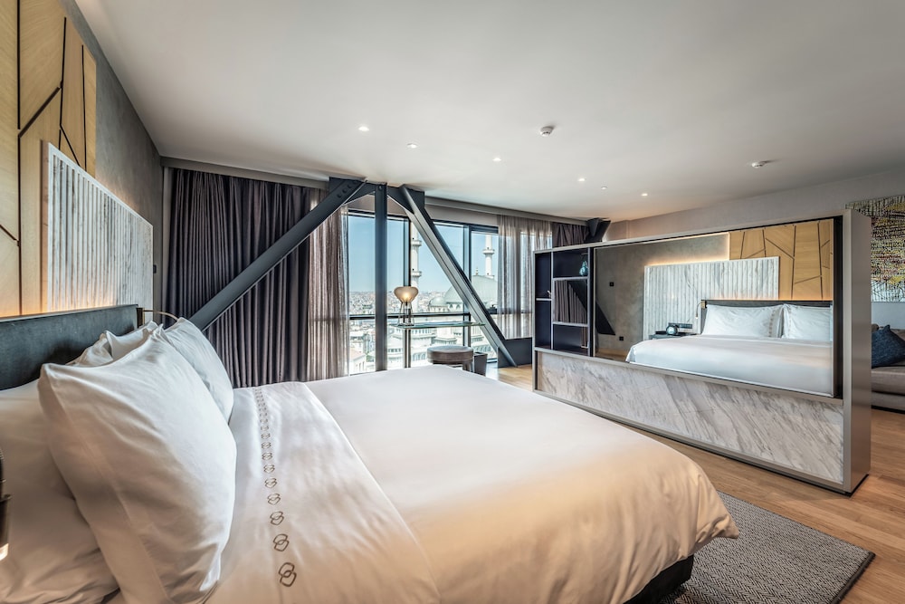 Sofitel Istanbul Taksim — Hotel rooms in Istanbul, Istanbul