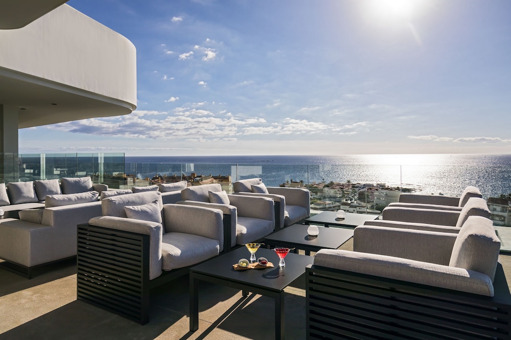 Royal Hideaway Corales Beach, part of Barceló Hotel Group - Adults Only — Restaurant in Costa Adeje, Canary Islands