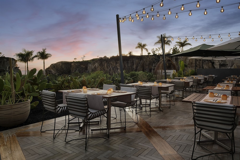 Royal Hideaway Corales Beach, part of Barceló Hotel Group - Adults Only — Restaurant in Costa Adeje, Canary Islands