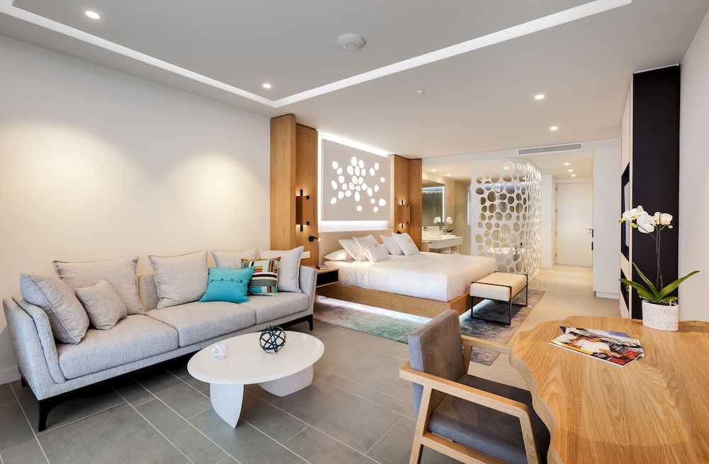 Royal Hideaway Corales Beach, part of Barceló Hotel Group - Adults Only — Rooms in Costa Adeje, Canary Islands