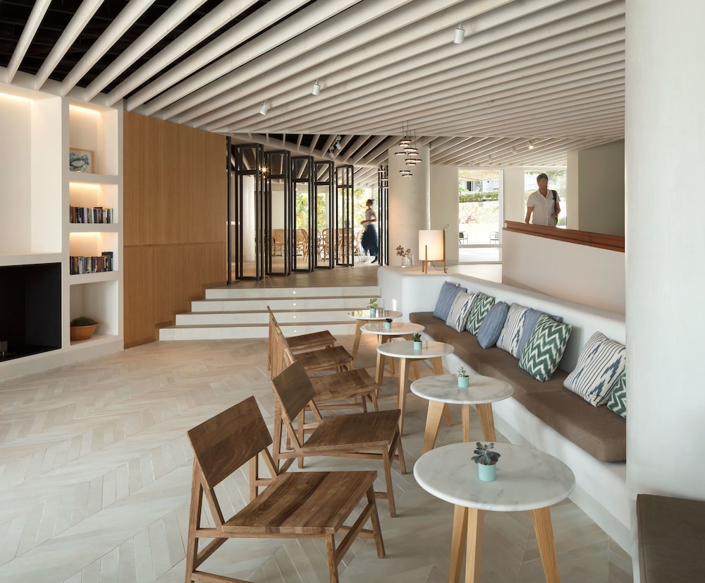 Inturotel Cala Esmeralda Beach Hotel & Spa - Adults Only — Restaurant & bars in Cala d´Or, Balearic Islands