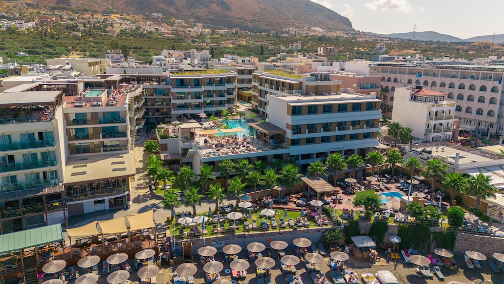 Akasha Beach Hotel & Spa — Hotel building in Hersonissos