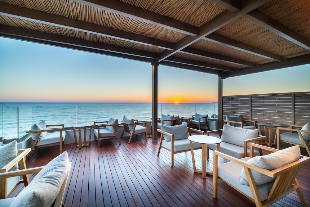 Akasha Beach Hotel & Spa — Restaurant & bars in Hersonissos
