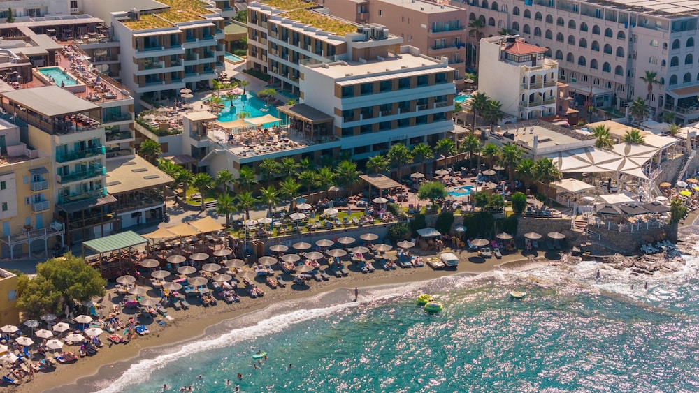 Akasha Beach Hotel & Spa — Beach in Hersonissos