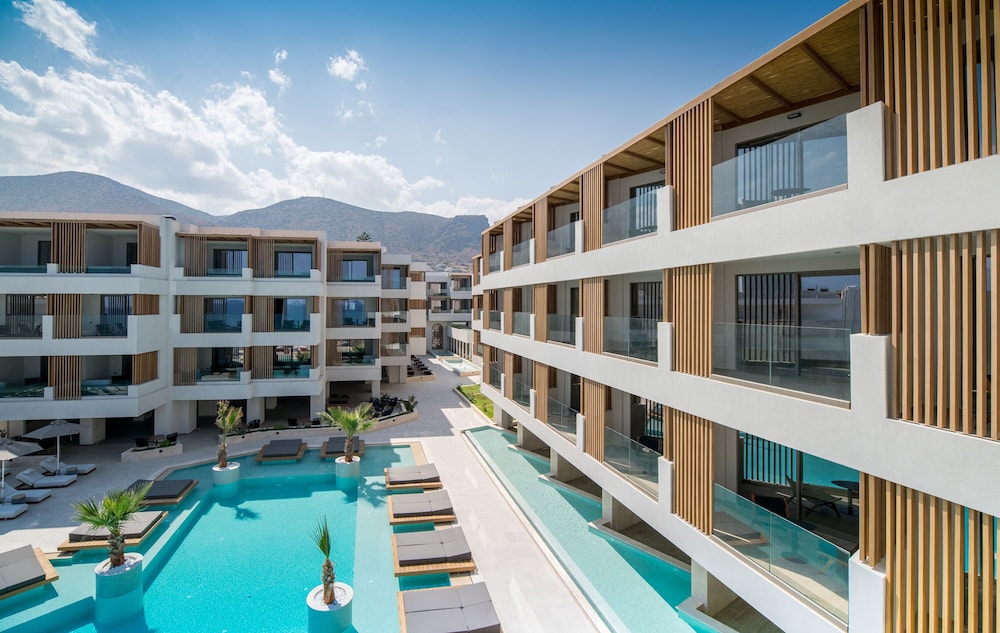 Akasha Beach Hotel & Spa — Hotel building in Hersonissos