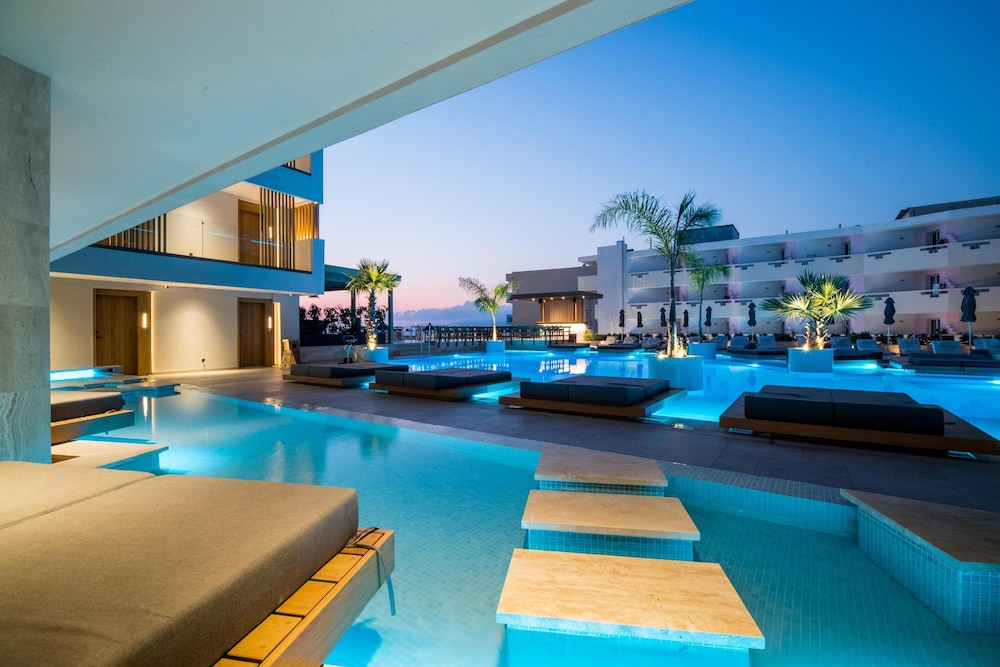 Akasha Beach Hotel & Spa - zdjęcie 3