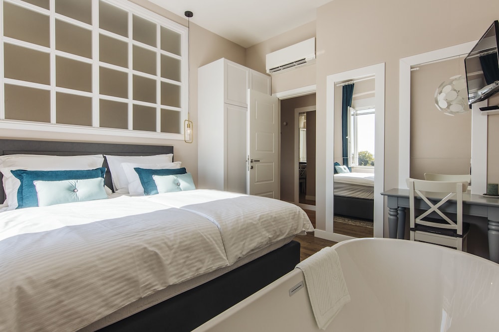 Magic View Apartments — Hotel rooms in Zadar, Zadar
