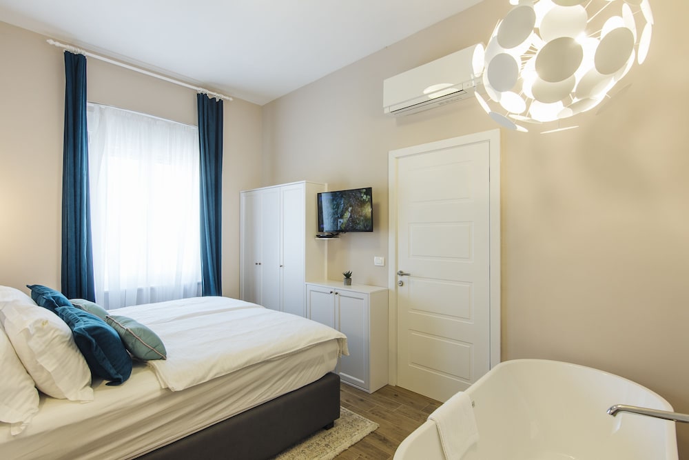 Magic View Apartments — Hotel rooms in Zadar, Zadar