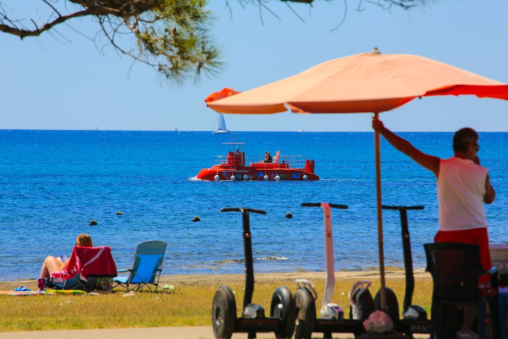 Apartments Kazela — Beach in Medulin, Istria